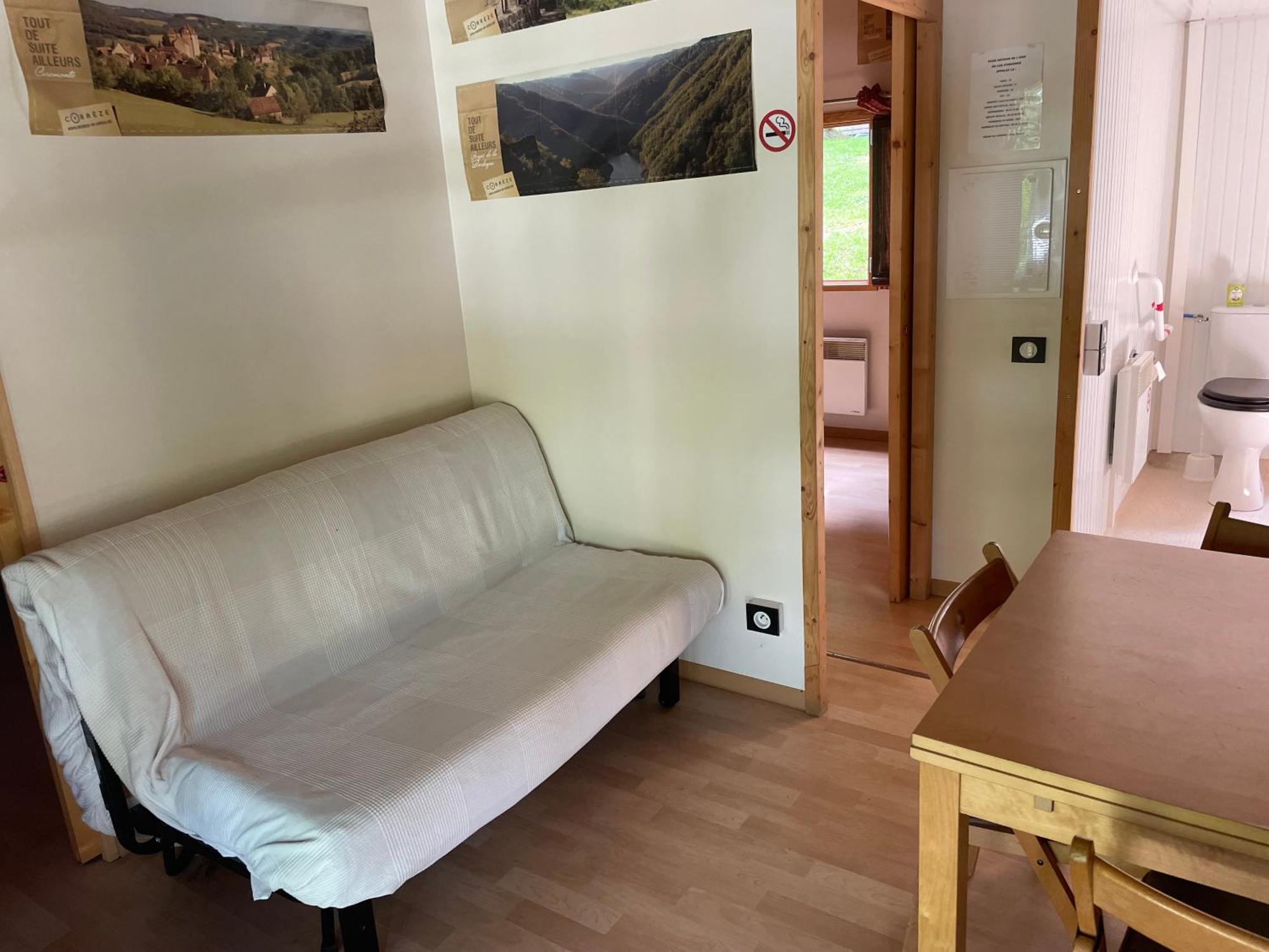 Camping Les Etoiles Saint-Sornin-Lavolps المظهر الخارجي الصورة