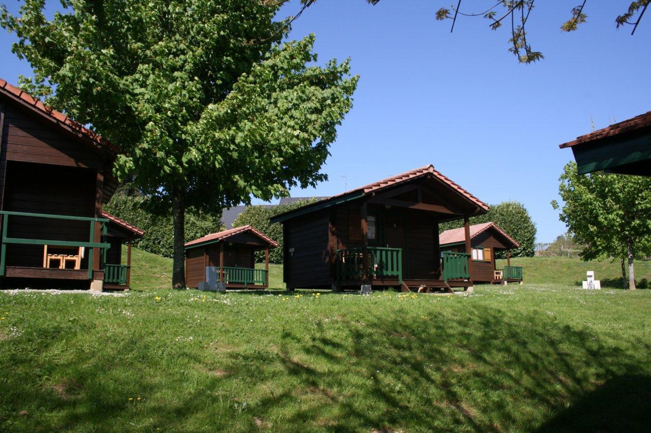 Camping Les Etoiles Saint-Sornin-Lavolps المظهر الخارجي الصورة