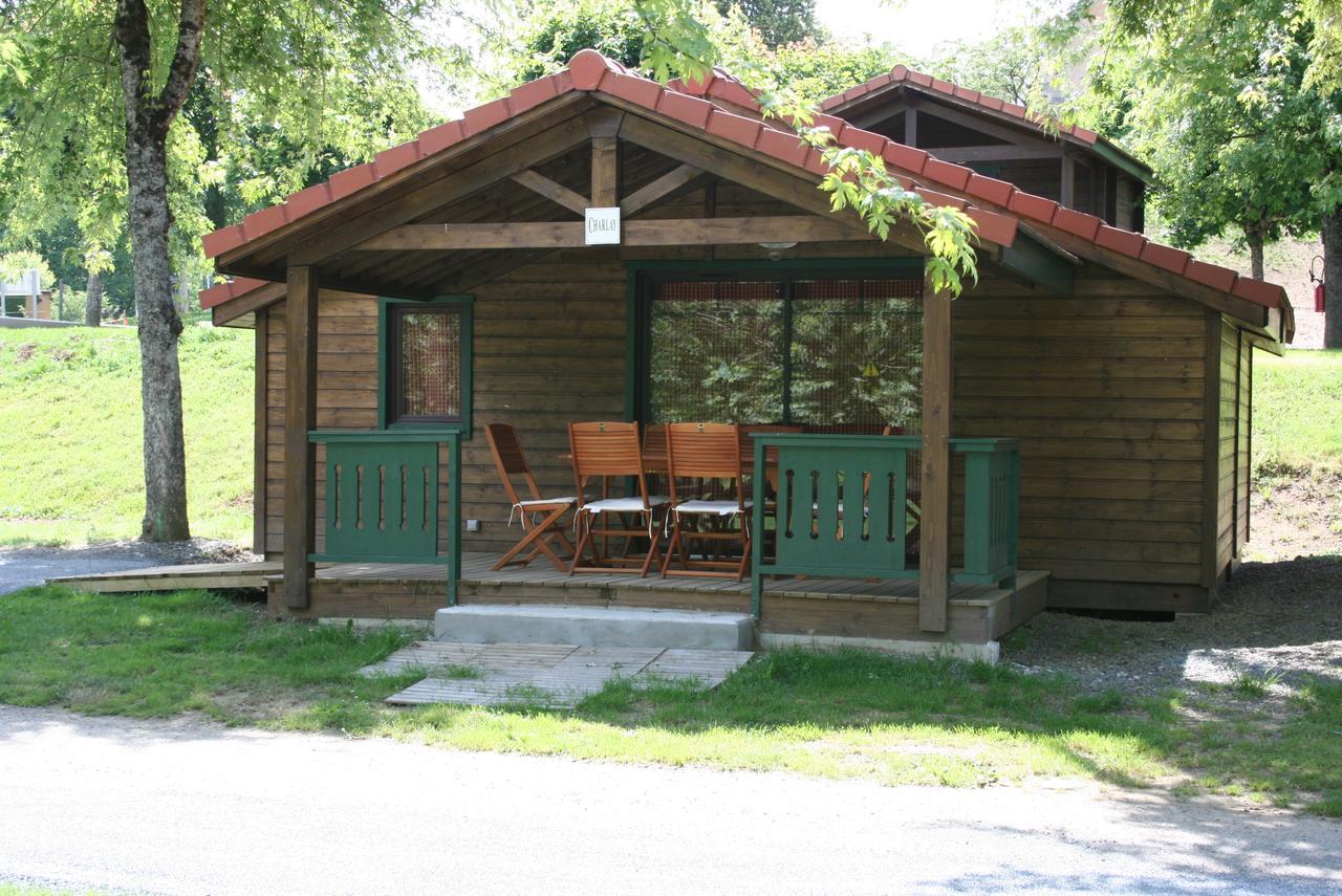 Camping Les Etoiles Saint-Sornin-Lavolps المظهر الخارجي الصورة